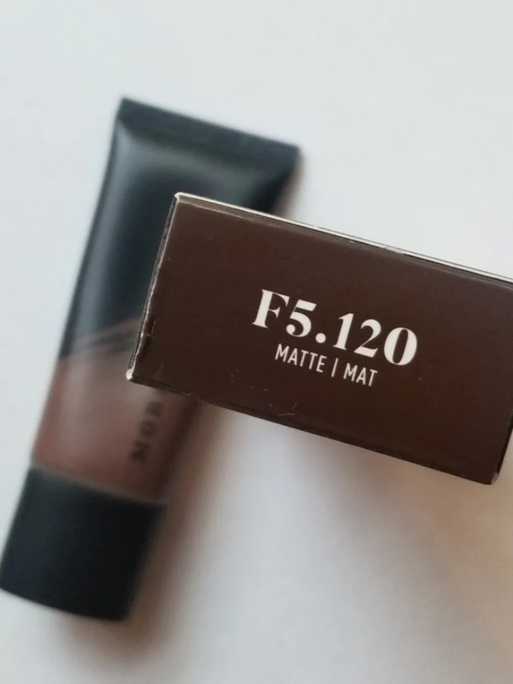 ❗Morphe Fluidity Matte Full-Coverage Foundation F5.120❗